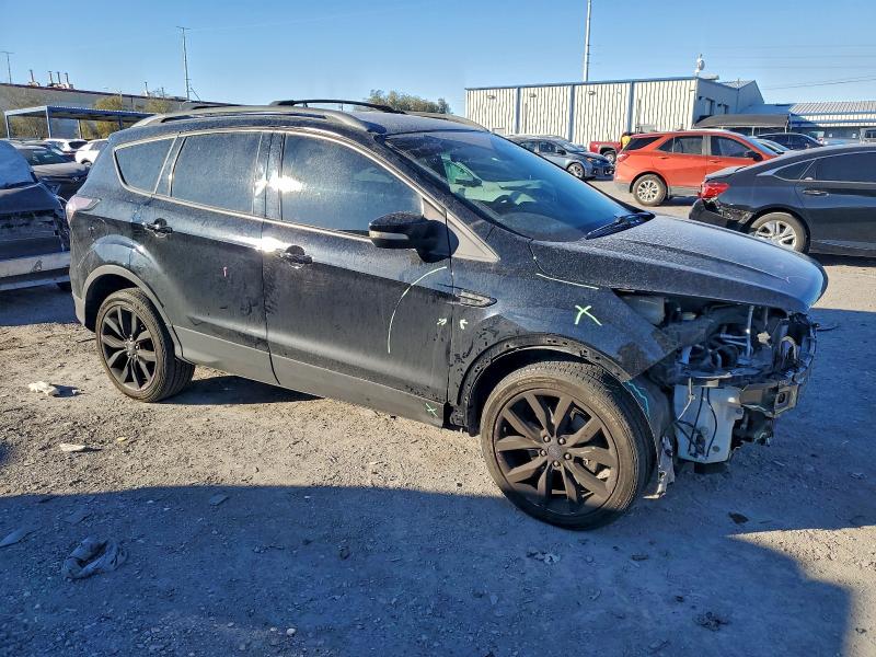 Фото 4 - FORD ESCAPE