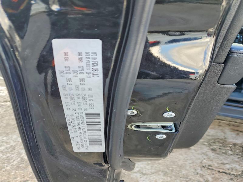 Фото 13 - JEEP GRAND CHER