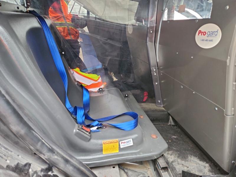 Фото 11 - FORD EXPLORER