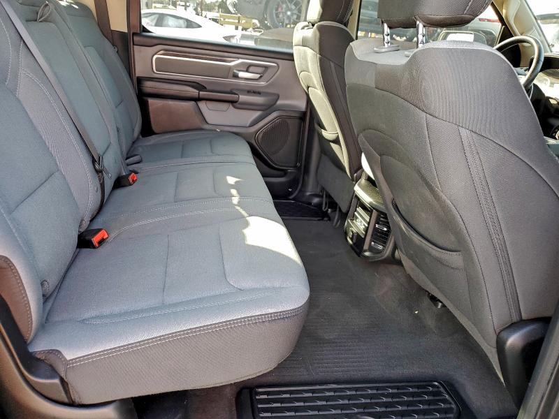 Фото 10 - RAM 1500