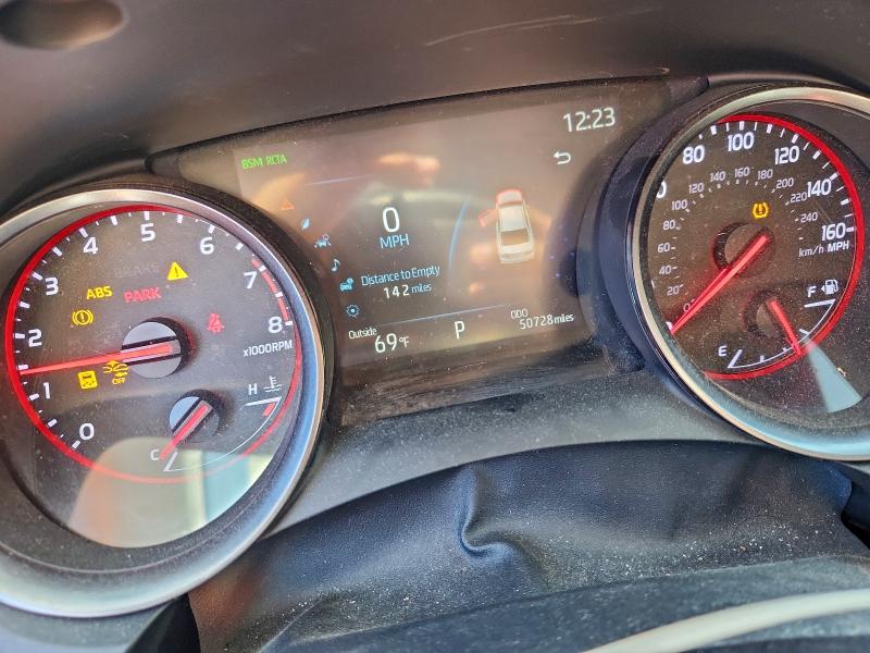 Фото 9 - TOYOTA CAMRY