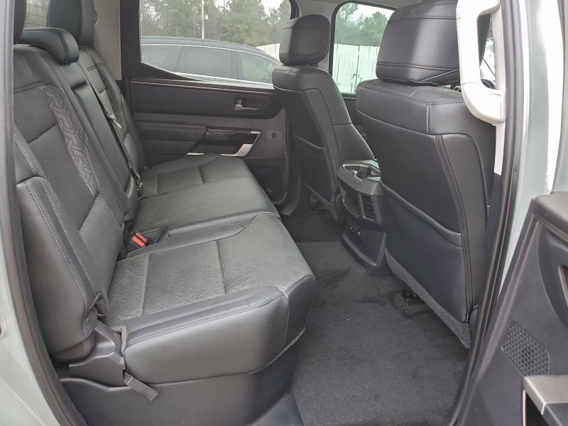 Фото 10 - TOYOTA TUNDRA