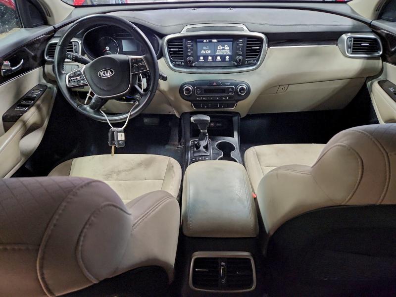 Фото 8 - KIA SORENTO