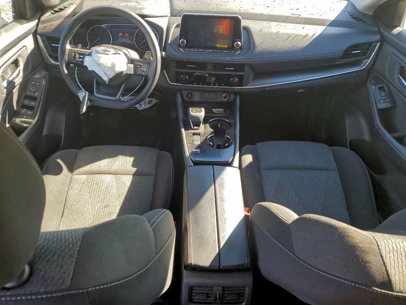 Фото 8 - NISSAN ROGUE