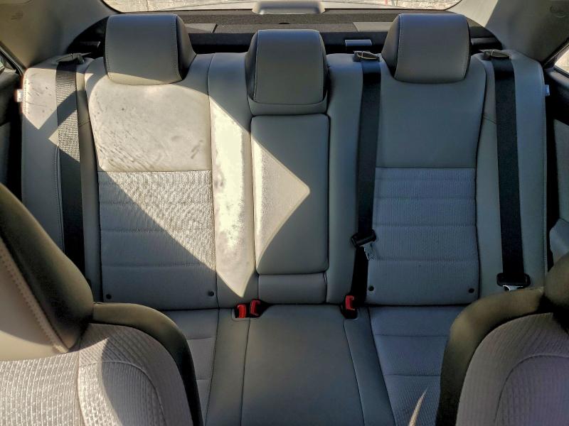 Фото 10 - TOYOTA CAMRY