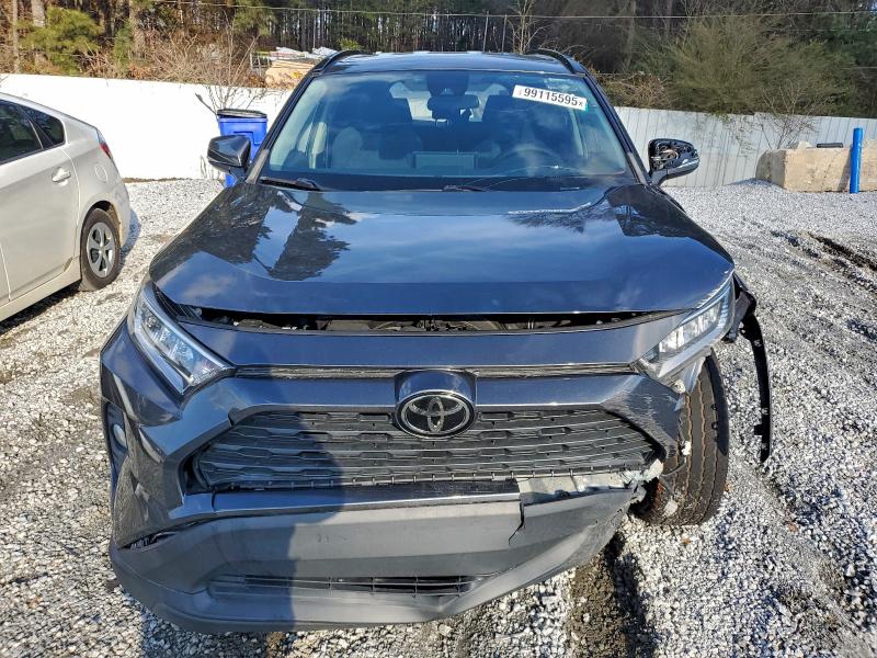 Фото 5 - TOYOTA RAV4