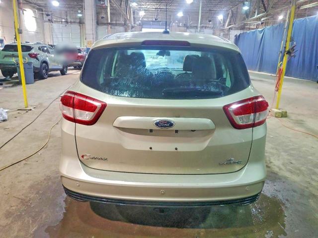 Фото 6 - FORD CMAX