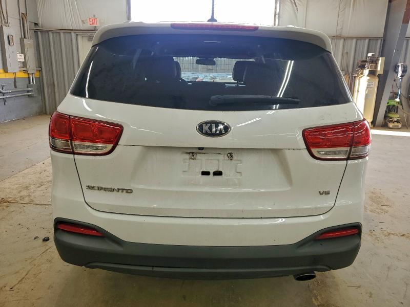 Фото 6 - KIA SORENTO