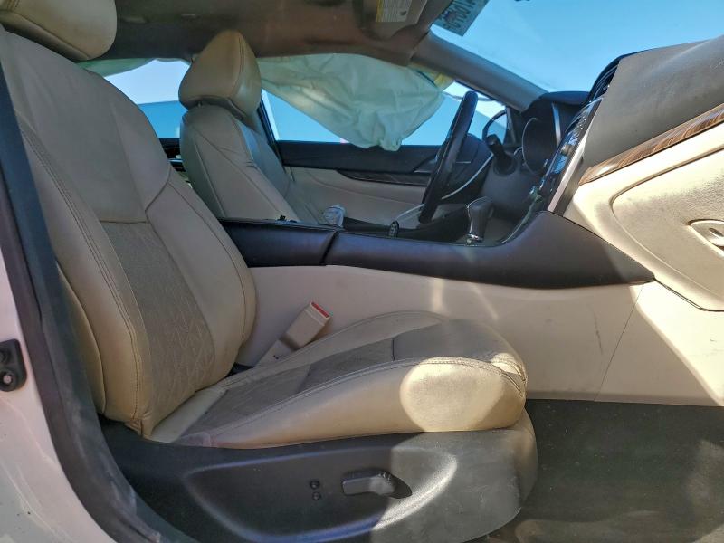 Фото 7 - NISSAN MAXIMA