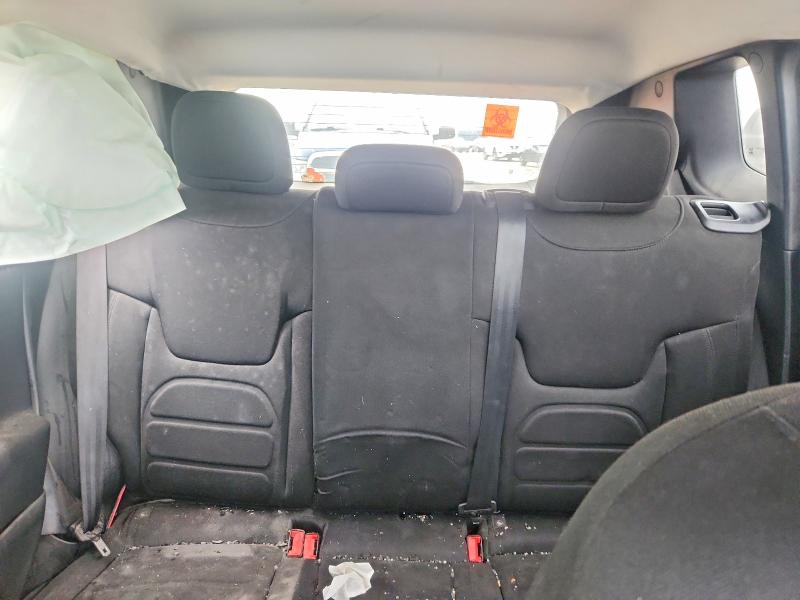 Фото 10 - JEEP RENEGADE