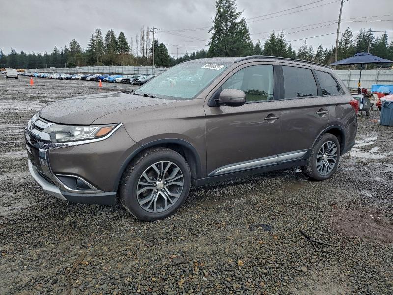 Фото 1 - MITSUBISHI OUTLANDER