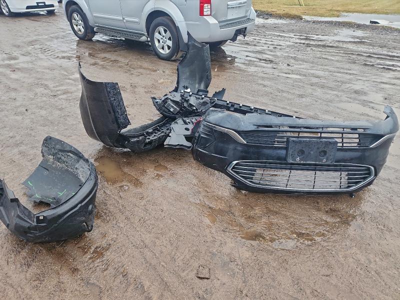 Фото 12 - FORD FUSION