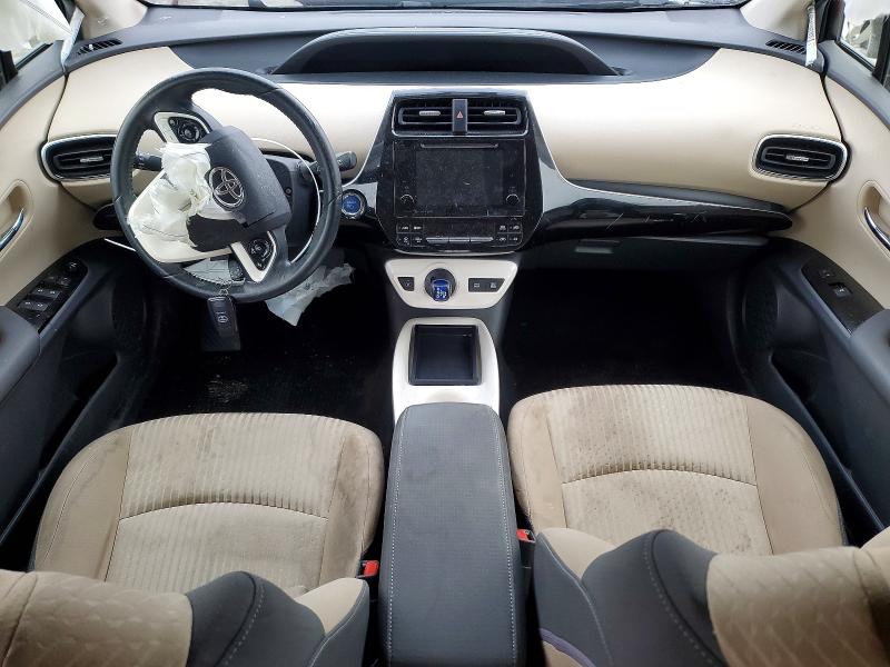 Фото 8 - TOYOTA PRIUS