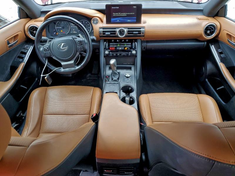 Фото 8 - LEXUS IS