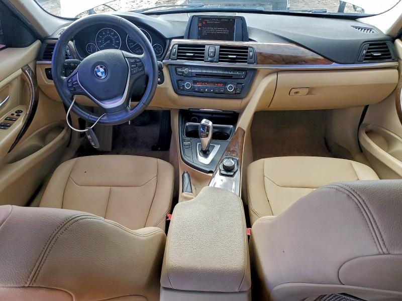 Фото 8 - BMW 3 SERIES