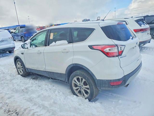 Фото 2 - FORD ESCAPE