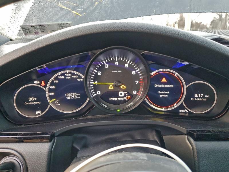 Фото 9 - PORSCHE CAYENNE