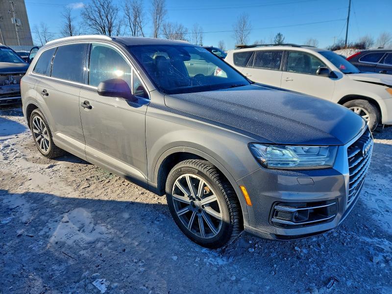 Фото 4 - AUDI Q7