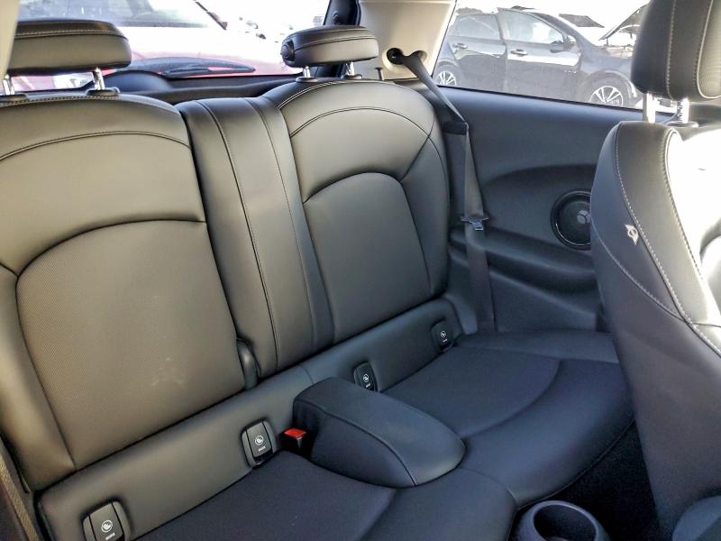 Фото 10 - MINI COOPER