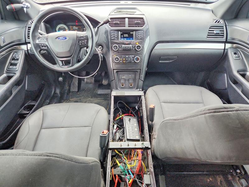 Фото 8 - FORD EXPLORER