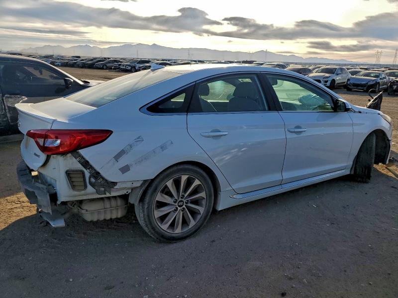 Фото 3 - HYUNDAI SONATA