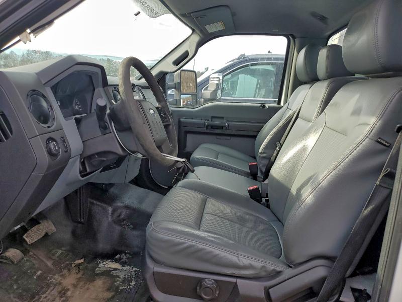 Фото 7 - FORD F550