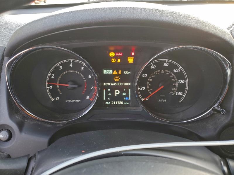 Фото 9 - MITSUBISHI OUTLANDER