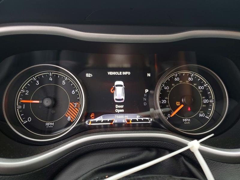 Фото 9 - JEEP GRAND CHER