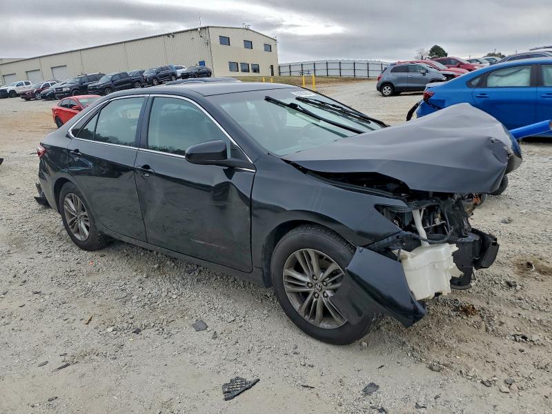 Фото 4 - TOYOTA CAMRY