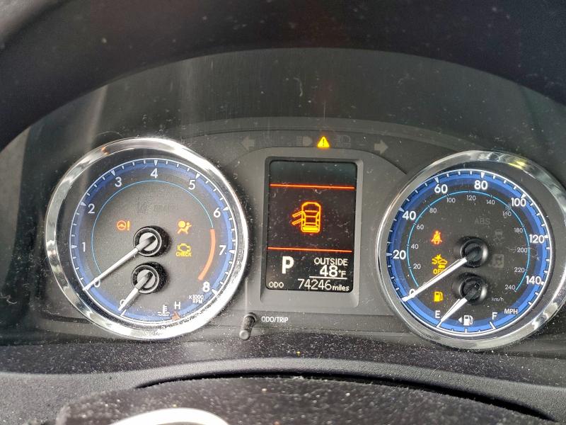 Фото 9 - TOYOTA COROLLA