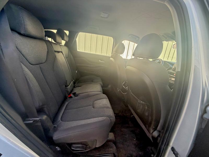 Фото 6 - HYUNDAI SANTA FE