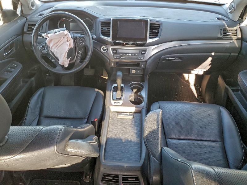 Фото 8 - HONDA RIDGELINE