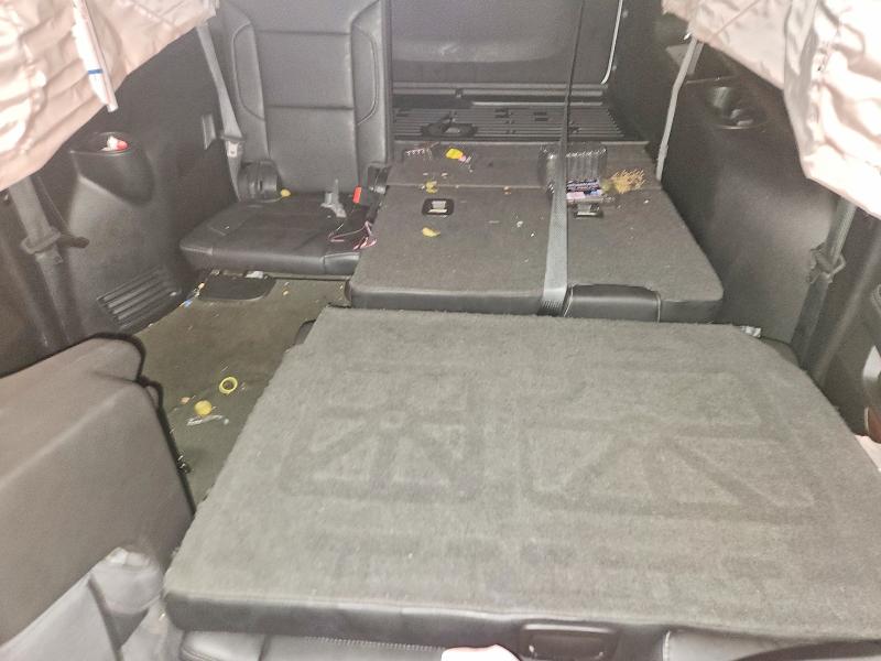 Фото 11 - GMC YUKON