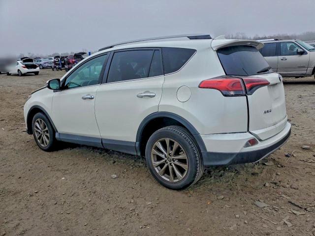 Фото 2 - TOYOTA RAV4