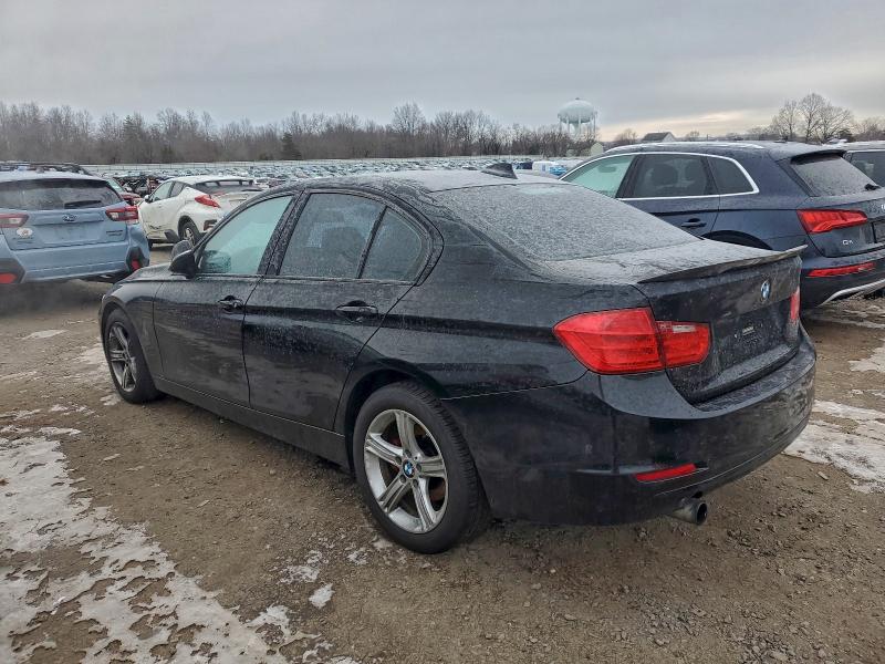 Фото 2 - BMW 3 SERIES