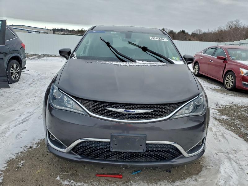 Фото 5 - CHRYSLER PACIFICA