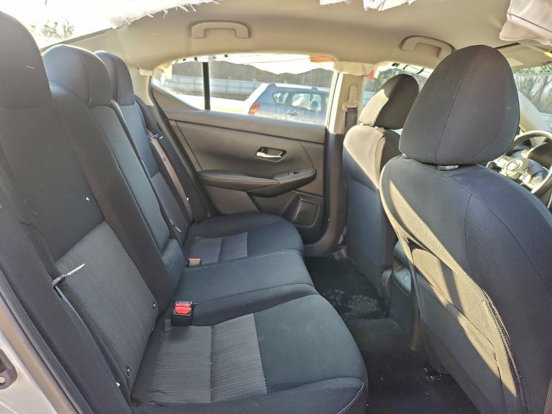 Фото 10 - NISSAN SENTRA