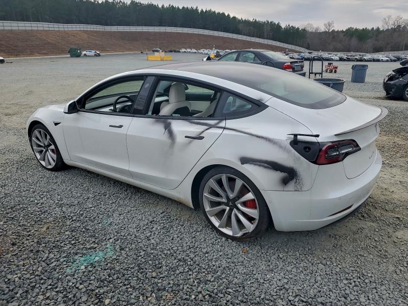 Фото 2 - TESLA MODEL 3