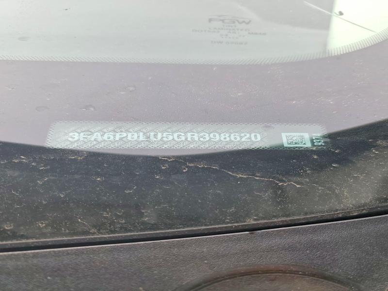 Фото 12 - FORD FUSION