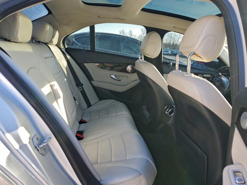 Фото 10 - MERCEDES-BENZ C-CLASS