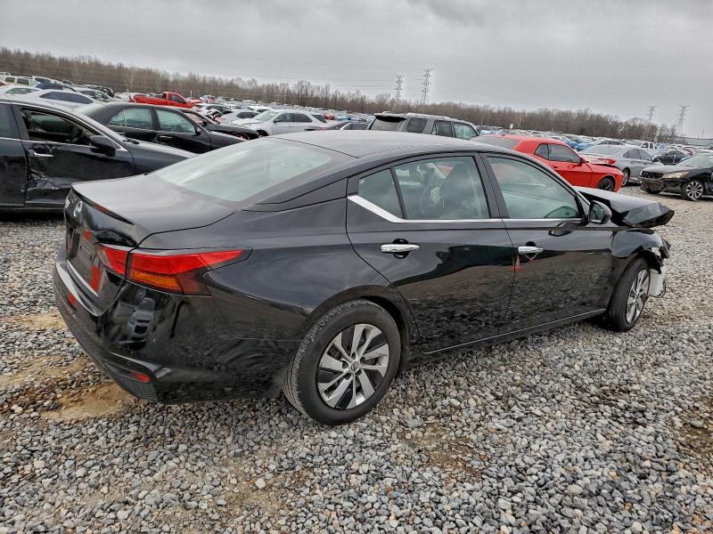 Фото 3 - NISSAN ALTIMA