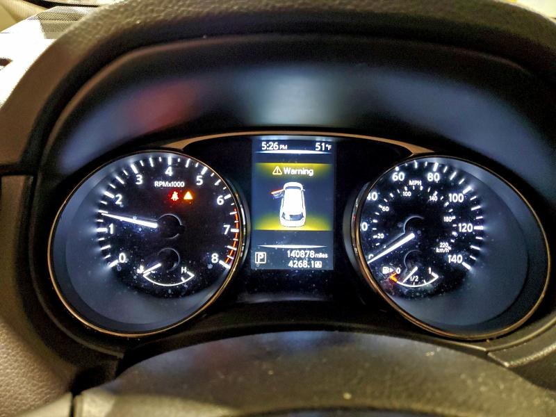 Фото 9 - NISSAN ROGUE