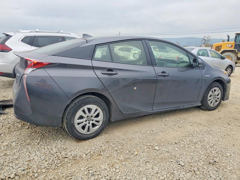 Фото 3 - TOYOTA PRIUS