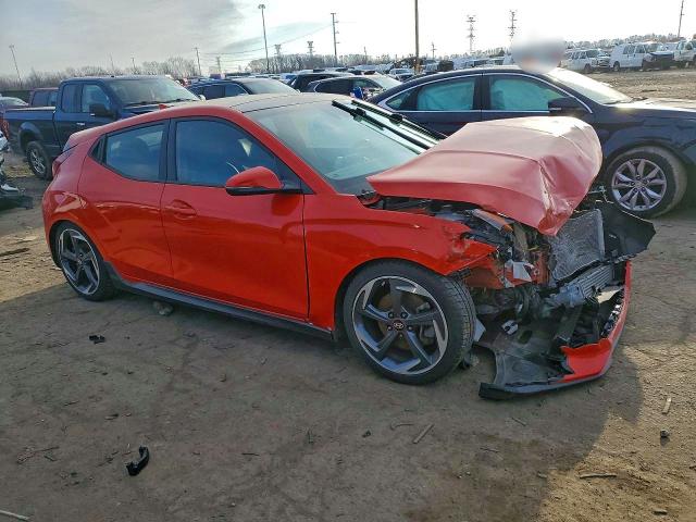 Фото 4 - HYUNDAI VELOSTER