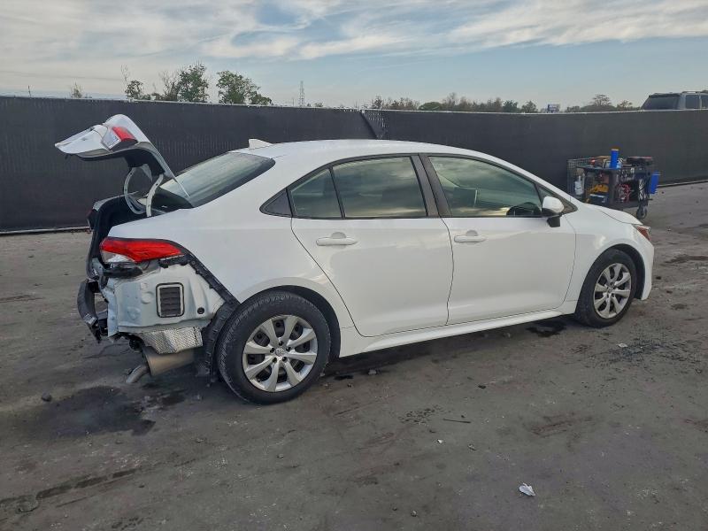 Фото 3 - TOYOTA COROLLA