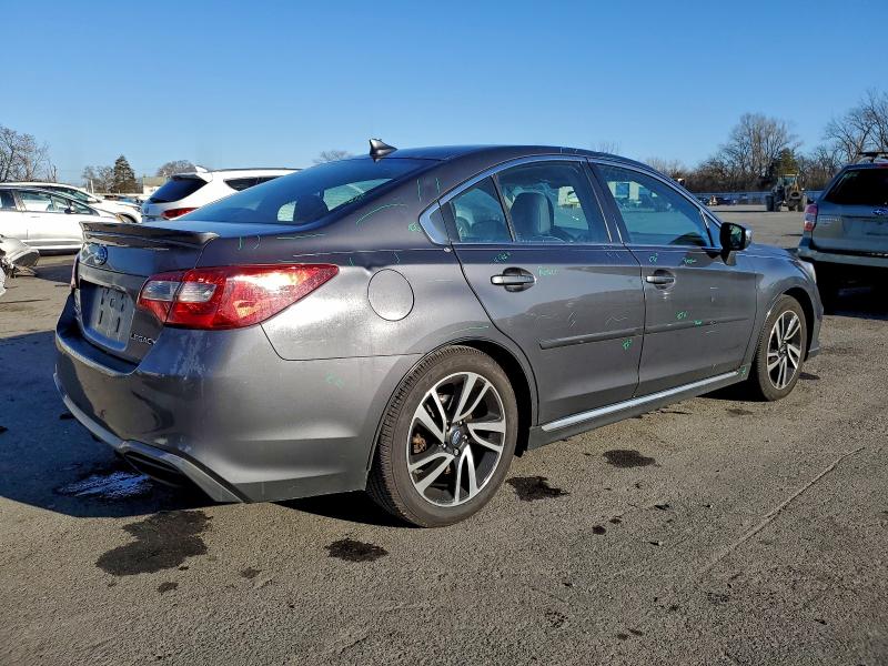 Фото 3 - SUBARU LEGACY