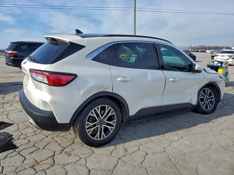 Фото 3 - FORD ESCAPE