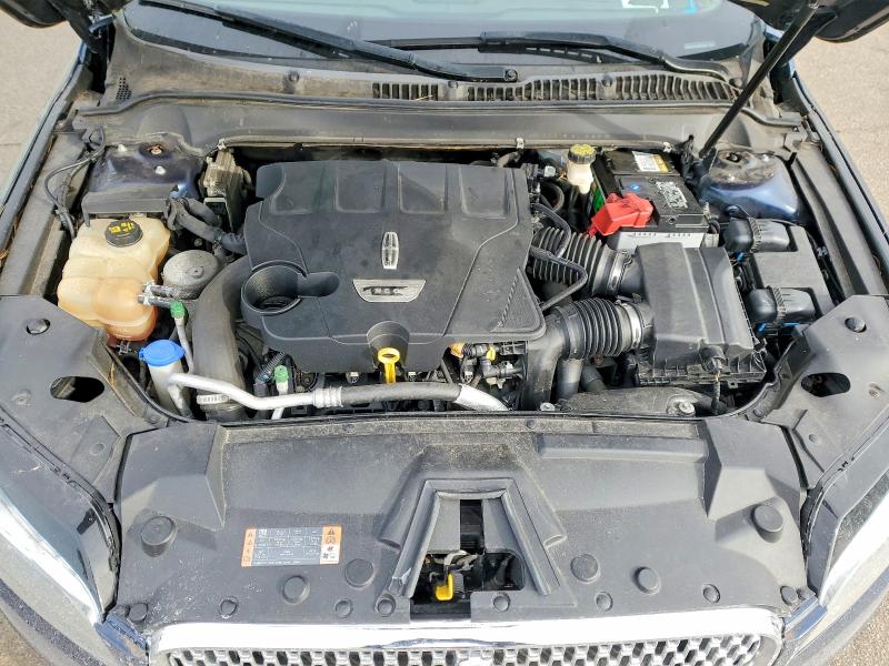 Фото 11 - LINCOLN MKZ