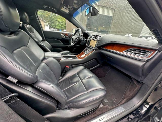 LINCOLN CONTINENTL 2018 VIN 1LN6L9HK0J5602697