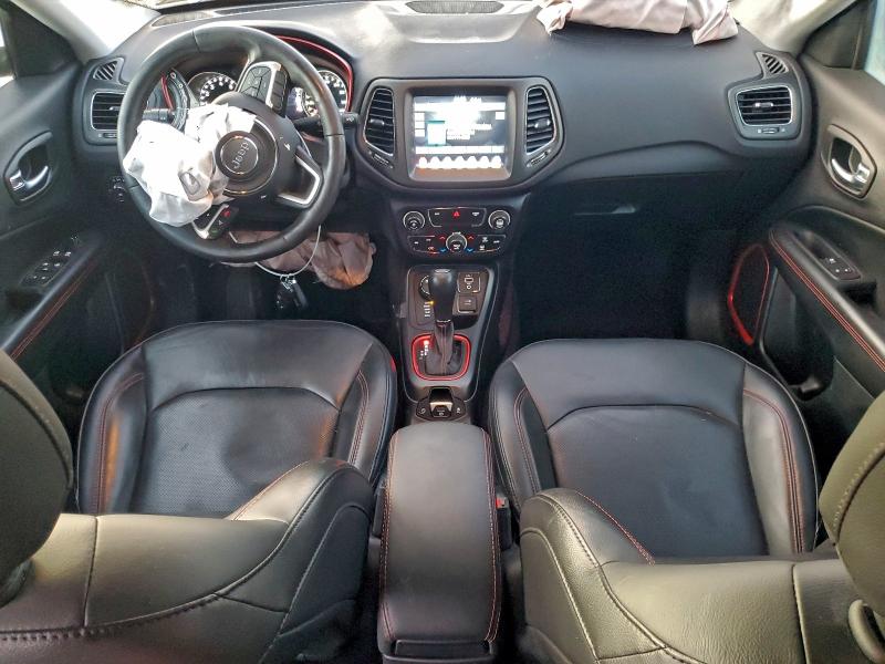 Фото 8 - JEEP COMPASS